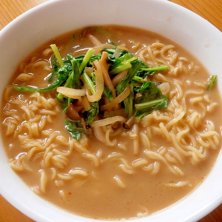 インスタントラーメンで☆豆乳味噌ラーメン☆